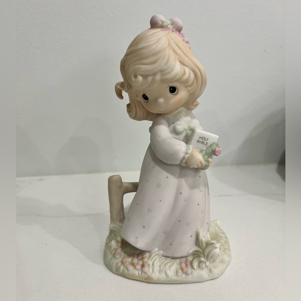 1985 Precious Moments “the Voice of Spring”
